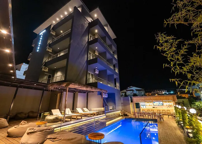 Hotel Piramida Ksamil