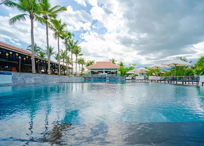 Ocean Breeze Villa Danang