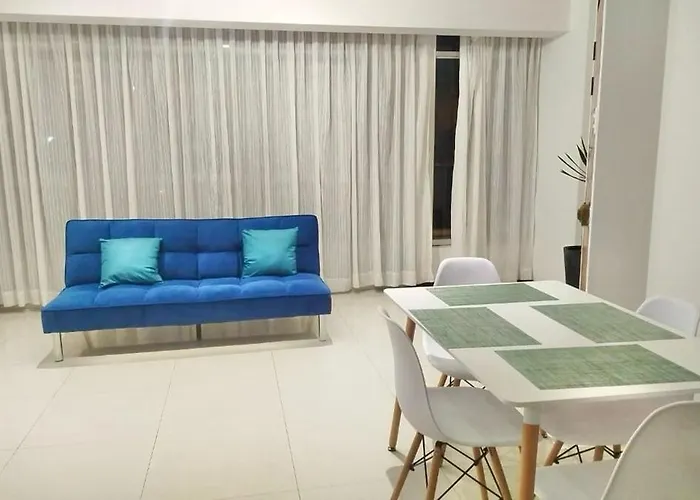 Nuevo Lanzamiento, Urbanizacion San Andres, Frente A Parque Apartment Trujillo