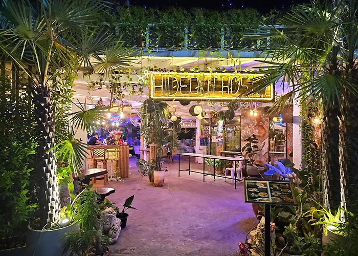 Hideout Hostel 2 Haad Rin