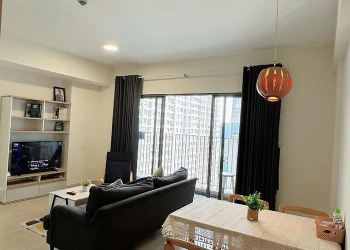 Hhomes - 2 Bedroom Sunset View Big Balcony & Pool Gym At Masteri Thao Dien Ho Chi Minh City