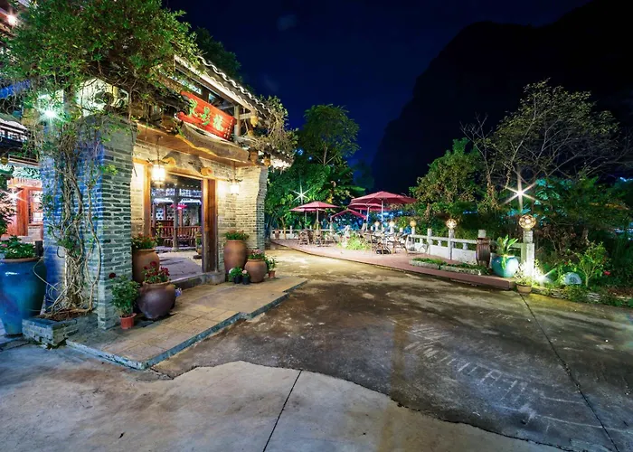 阳朔赴山海翠影楼酒店遇龙河景区店yangshuo Scenic Mountain Retreat