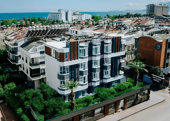 Sky Luxe Hotel Konyaalti Antalya