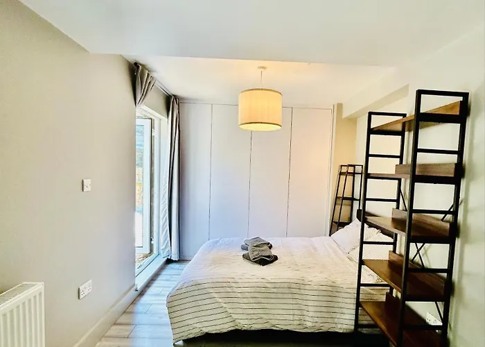 Heart Of Dalston East London Apartment