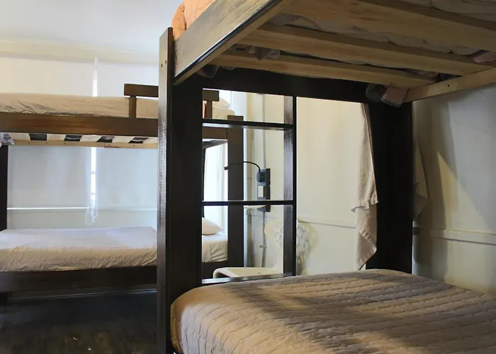 Guanako Hostel Santiago