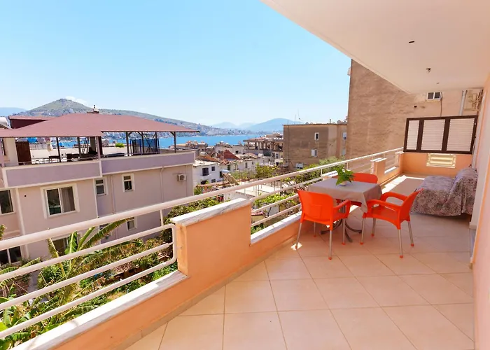 Sarah'S Apartments - 5 Min Walk To Beaches & Boulevard - Big Balcony! Sarande