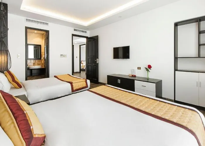 J&B Hotel & Apartment Danang
