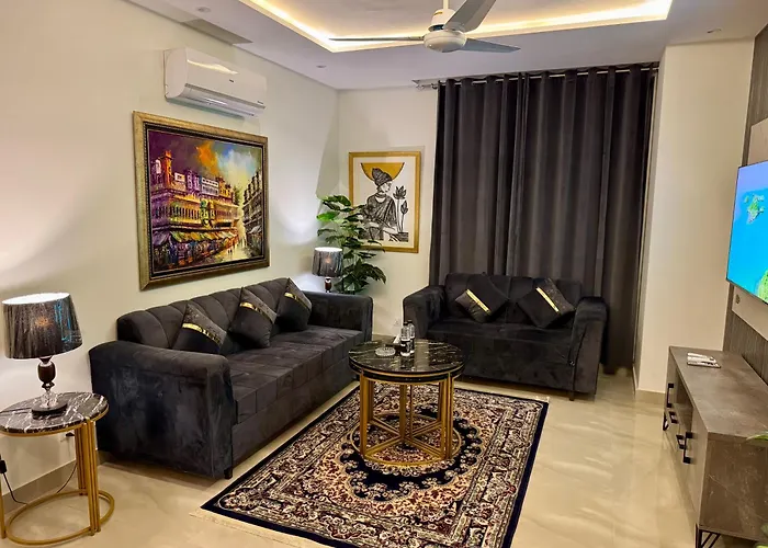 Airreside Aprtments Gulberg Apartment Lahore