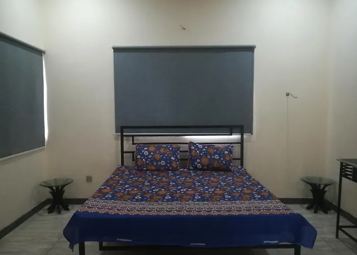 Saya Hostel And Hotel Karachi