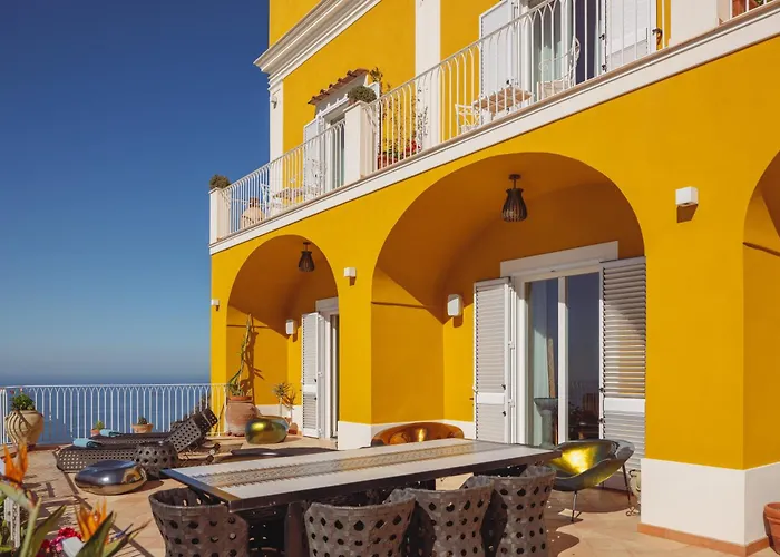 Five Positano - Dimora D'Arte Bed & Breakfast