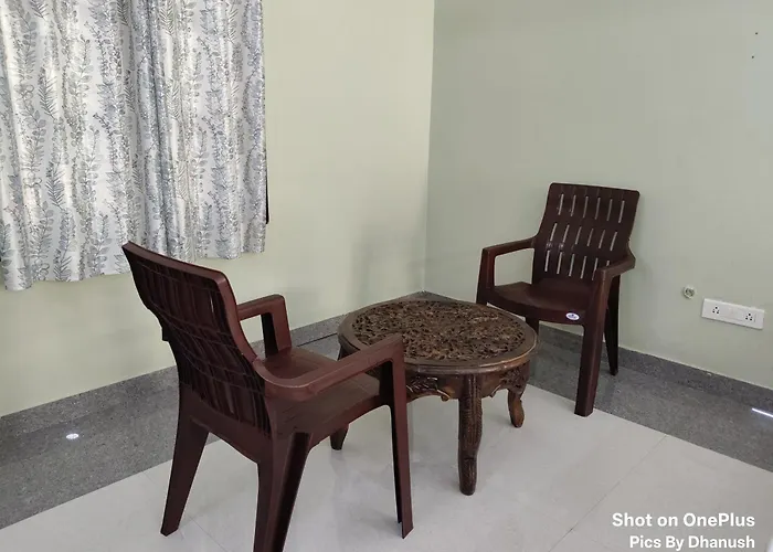 Annamaiah Premium & Grand - 2 & 3 Bhk Apartments For Families - Homestay & Home Food Service Tirupati