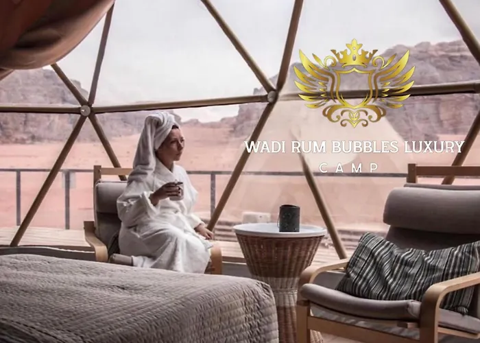 Wadi Rum Bubbles Luxury Camp