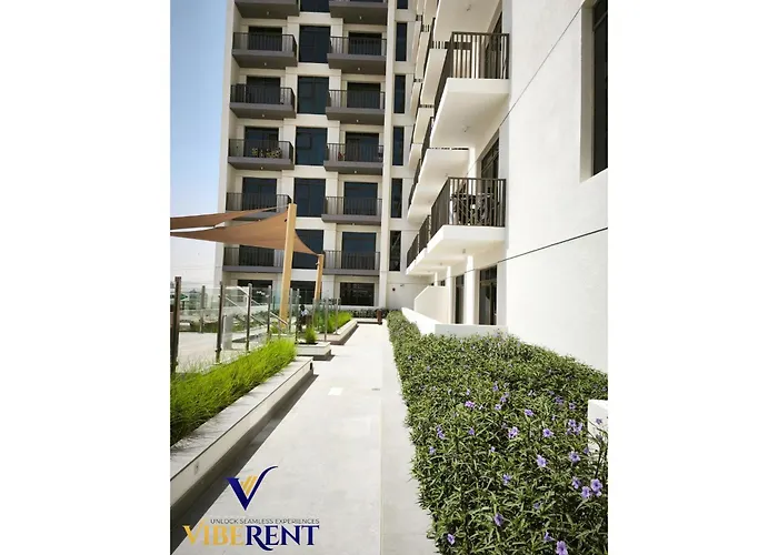2Br Sofa Bed Sleep 6 Furjan Apartment Dubai