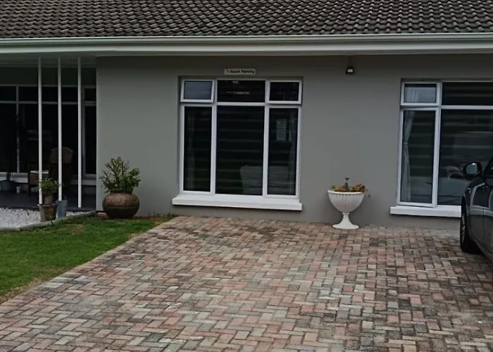 Lily Lane Hotel Port Elizabeth