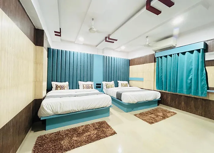 Hotel City Point Ahmedabad