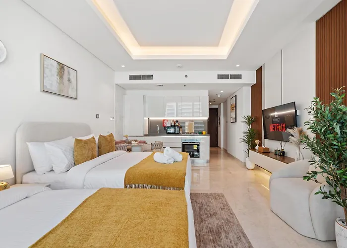 Lux New Studio With 2 Double Beds In Downtown Dubai, Pool View, Free Parking