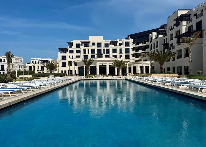 Luxury Sea View Apartment In Sea Breeze Grand Baku
