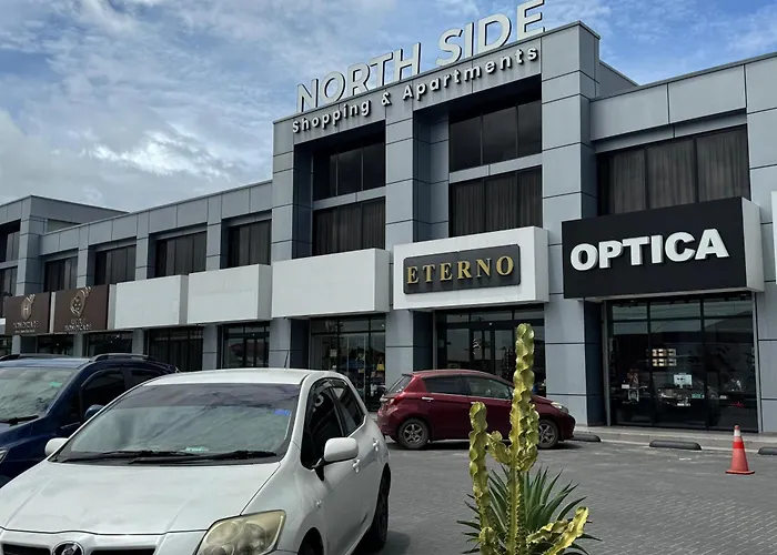 North Side Shopping And Apartments Paramaribo
