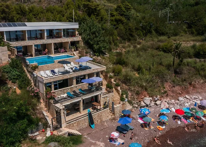 Suites Castello Bar