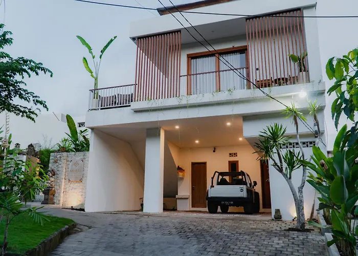 Sanjula Uluwatu Hotel