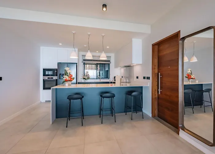 Legend Hill Residences And Spa Riviere Noire
