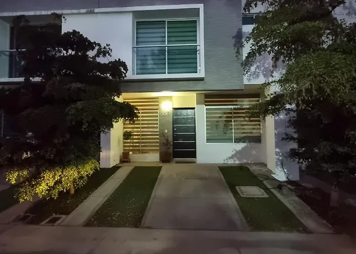 House With Air Conditioning And Pool Guadalajara