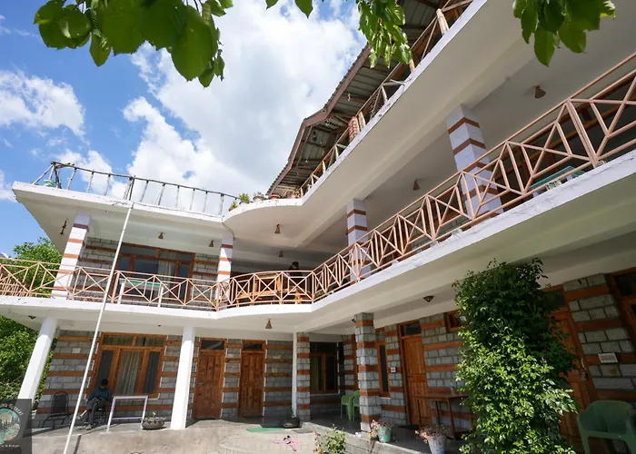The Skyline Retreat Hotel Manāli