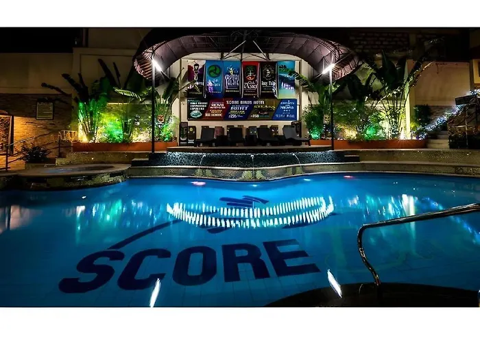 Score Birds Hotel Angeles