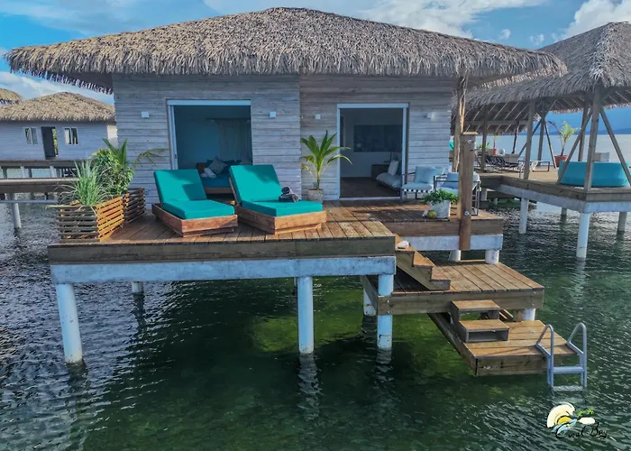 Coralbay Bungalows Solarte