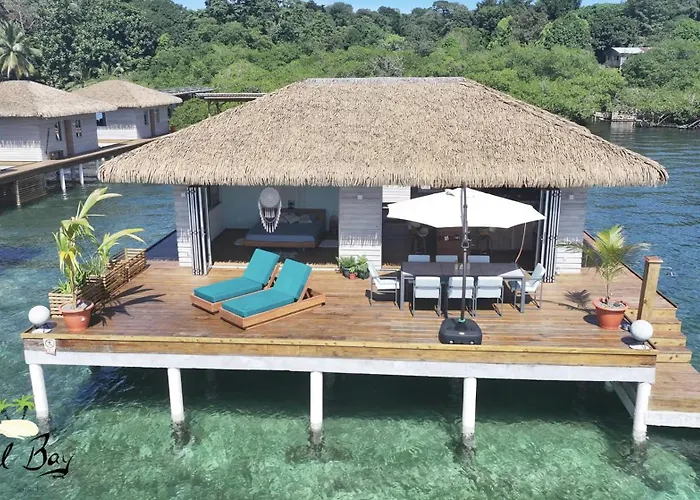 Coralbay Bungalows Solarte