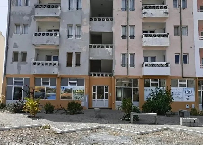 Girassol Tarrafal Apartment