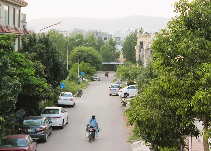 The Palms Of Islamabad