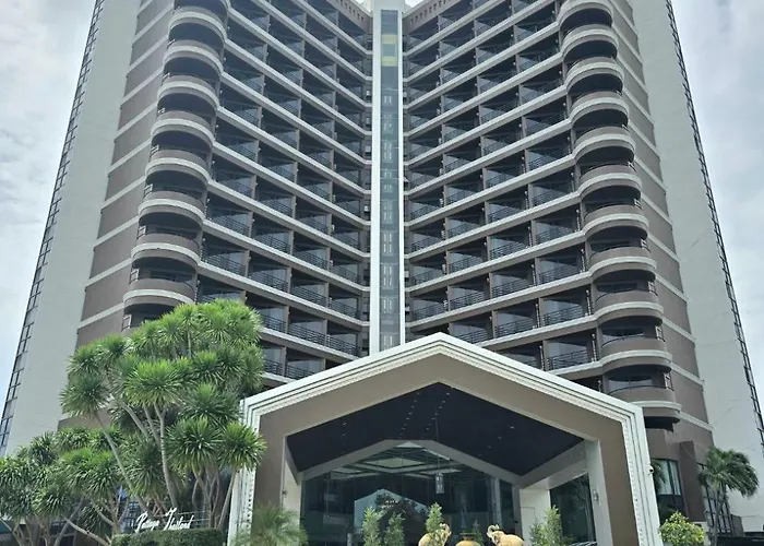 First Pacific Cirrus Hotel Pattaya
