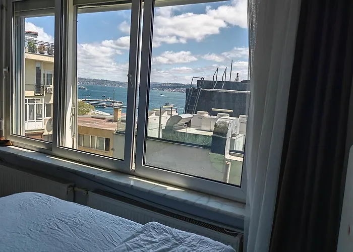 Bosphorus Menekshe Rezidances Apartment Istanbul