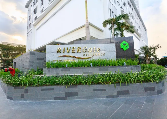 Refined Saigon - Rivergate Aparment - Free Pool, Free Internet Sim For 3 Nights, Free Pick Up For 5 Nights Ho Chi Minh City