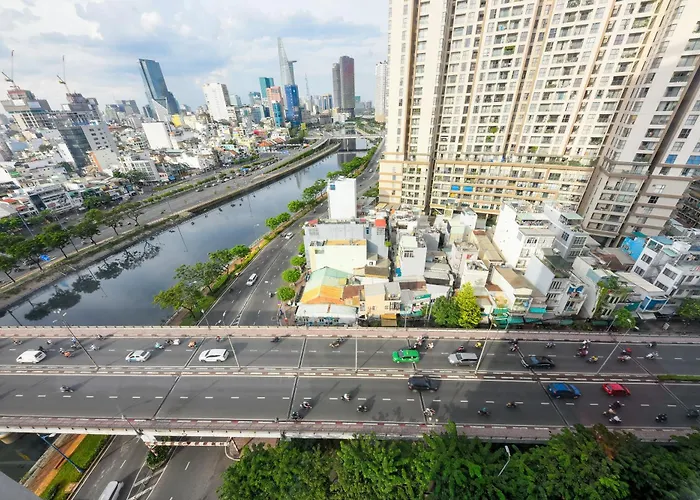 Refined Saigon - Rivergate Aparment - Free Pool, Free Internet Sim For 3 Nights, Free Pick Up For 5 Nights Ho Chi Minh City