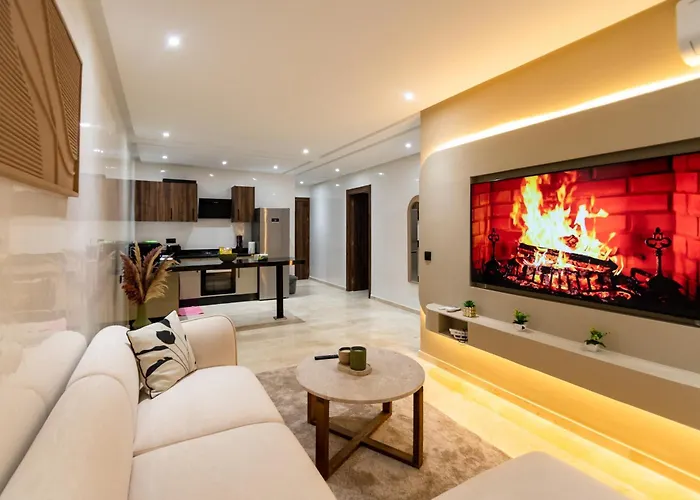 Modern Apartment In Victor Hugo Walk To Gueliz City Center Marrakesh