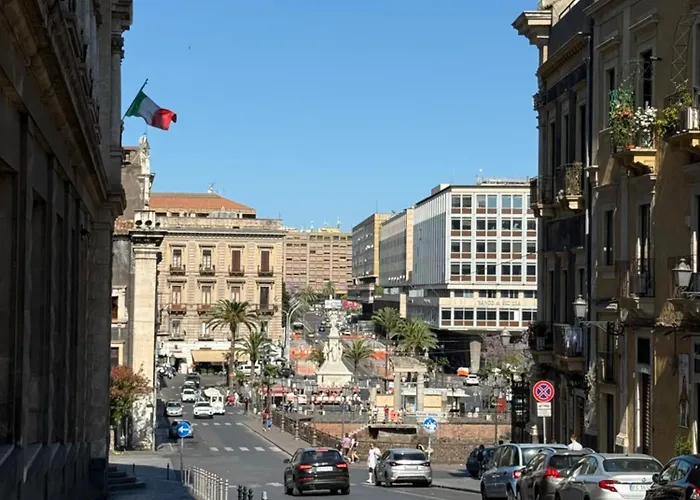 Aradas Home L Relax And Comfort In Catania Historical Centre