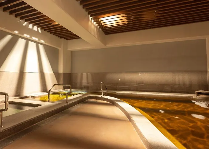 Hotel Sansui Naha Ryukyu Onsen Naminoue-No-Yu