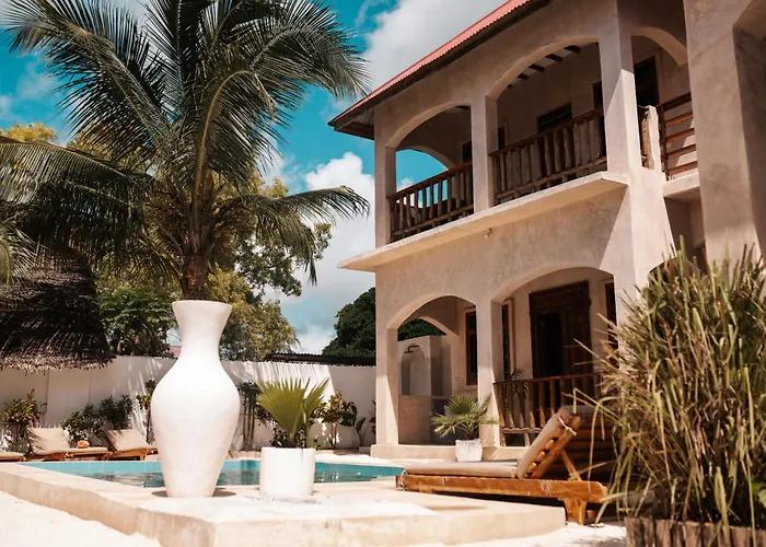 Chokoro House Hotel Paje