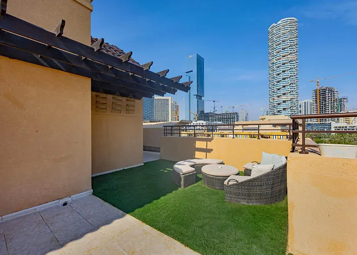 Luxury 2Br Haven With Expansive Terrace And Elegance Apartment Dubai