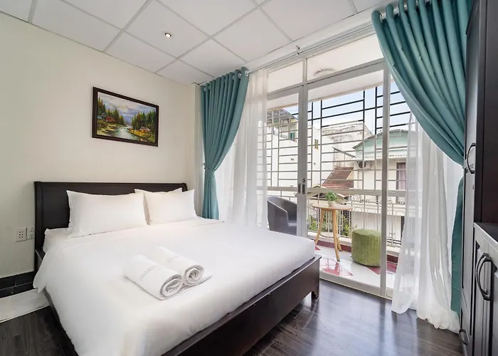 L'Aura - Bui Vien Walking Street Hotel Ho Chi Minh City
