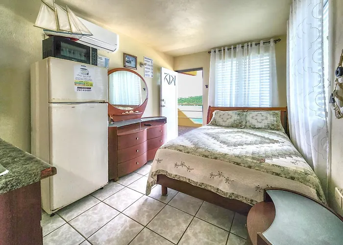 Casa Robinson Guest House Isla Culebra