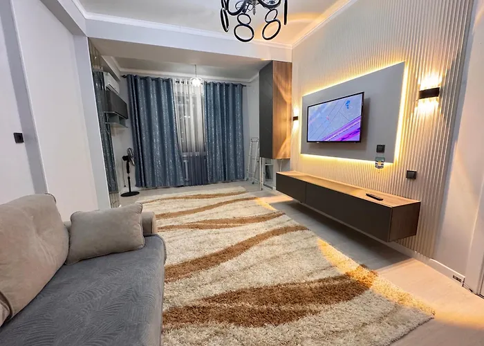 Center Cozy Apartment Bishkek