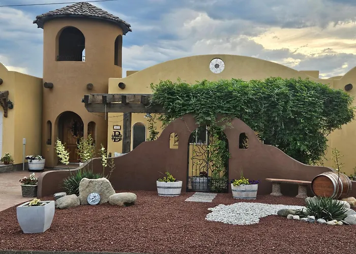 La Dolce Vita B And B Osoyoos