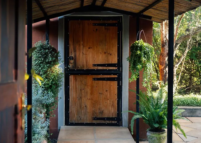 Chundukwa River Lodge - Self Catering House Livingstone