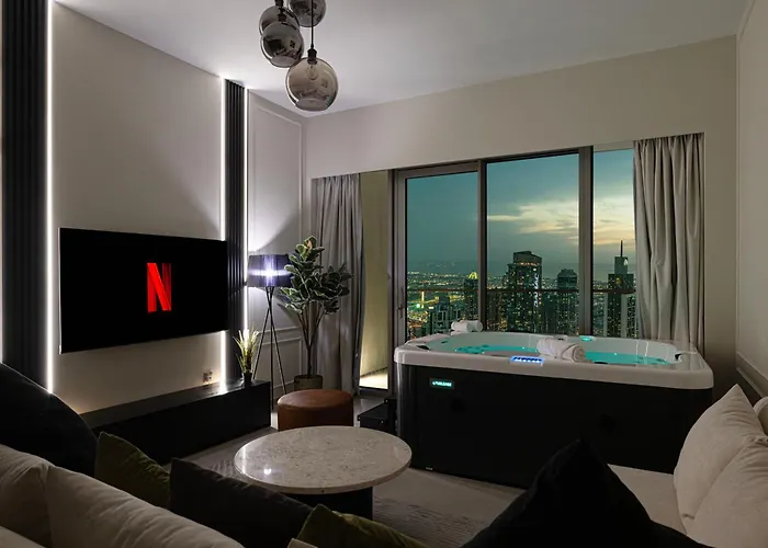 Luxury2Br Sea View Hot Tub Walk To Burj Dubai Mall