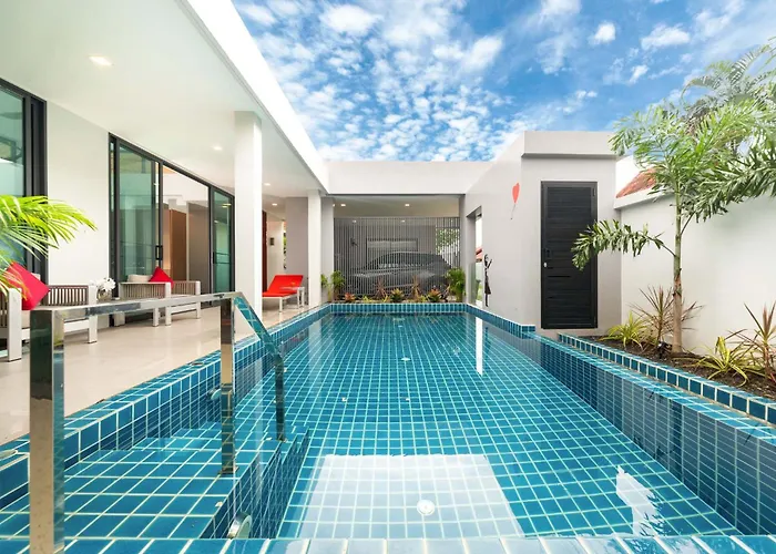 Unique Style & Comfort, 2Br Pool Villa Dannylys, Near Nai Harn Rawai