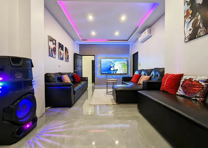 Phoenix Villa - Luxury Pool Villa With Entertainment Room - 15 Minutes From Walking Street Nong Prue