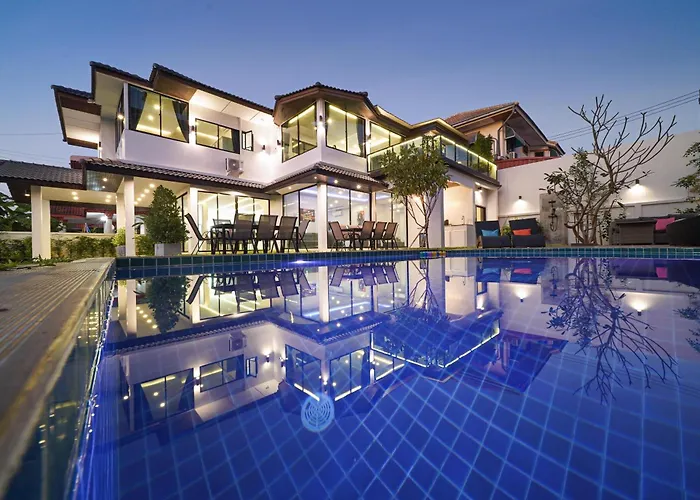 Phoenix Villa - Luxury Pool Villa With Entertainment Room - 15 Minutes From Walking Street Nong Prue